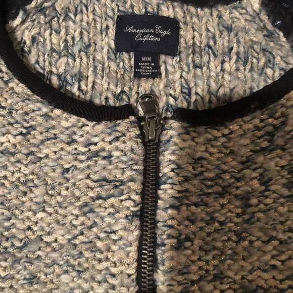 GAP medium Navy zip front cardigan with metallic threading  pockets - Picture 2 of 11